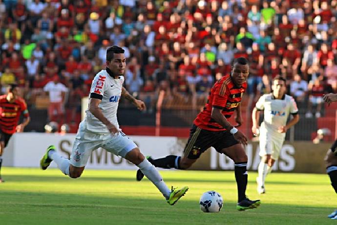 Hình ảnh đối đầu Corinthians Paulista (SP) vs Sport Club Recife (PE)